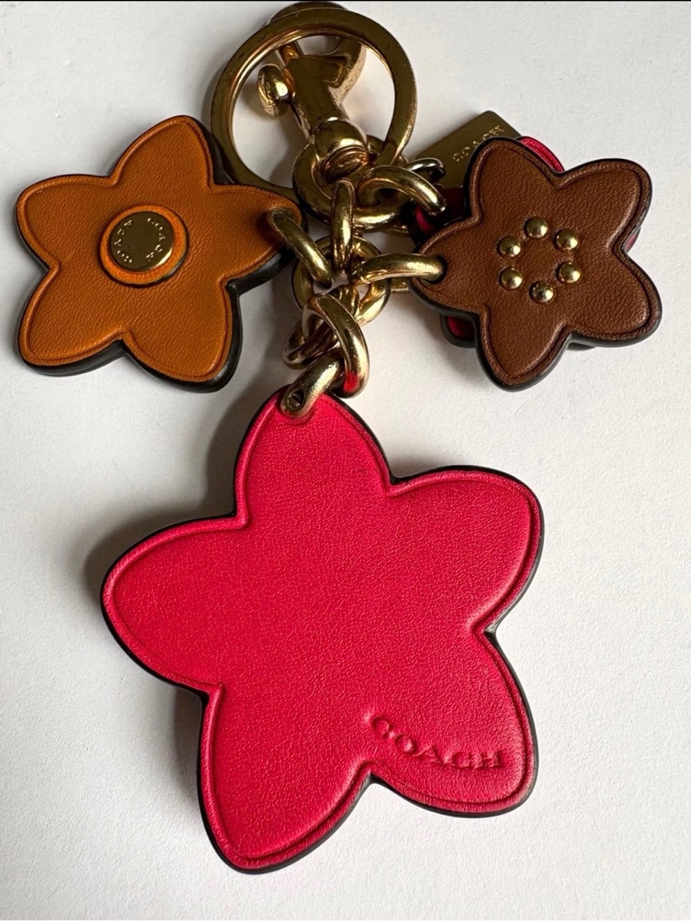 COACH Flower Motif Leather Bag
Charm Keychain Pink Brown
Orange, Fob, rare - Picture 8 of 16